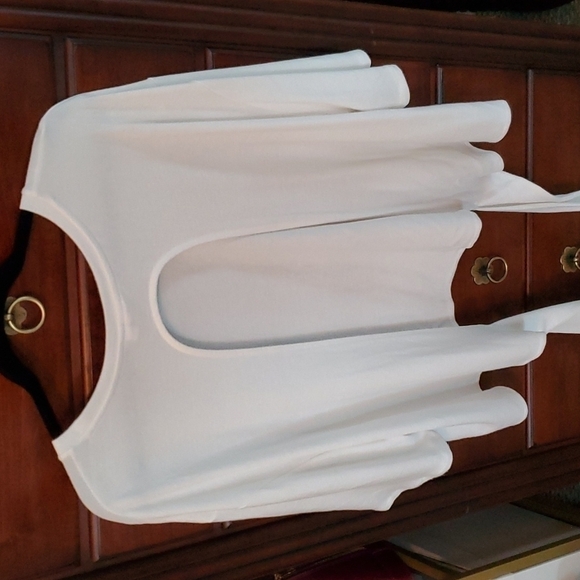 NWOT Gap Wrap Top - Picture 2 of 3